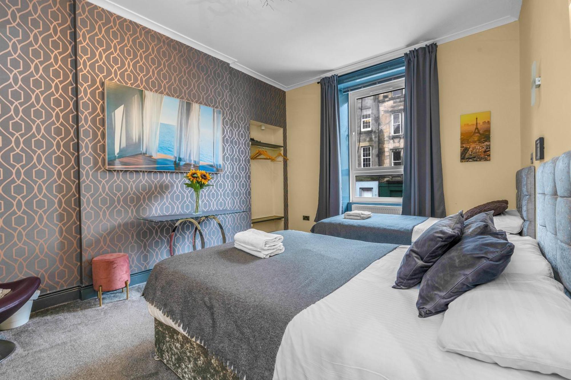 Cosy Modern City Centre Flat إدنبرة المظهر الخارجي الصورة